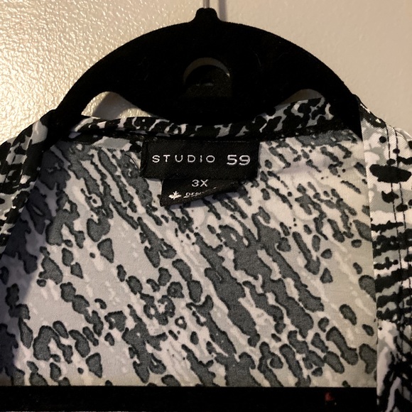 Silk cardigan - Picture 2 of 2